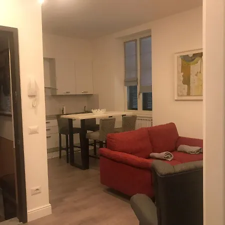 La Maison Du Mira Apartment *