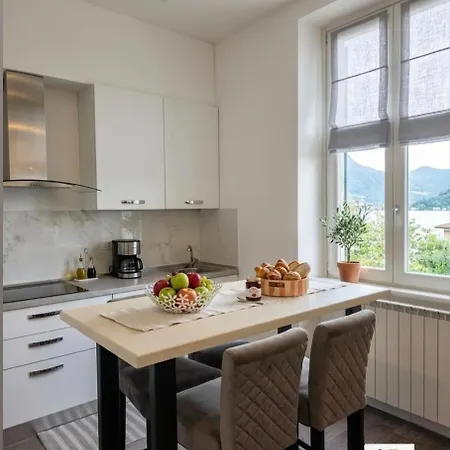 Apartman La Maison Du Mira Intra